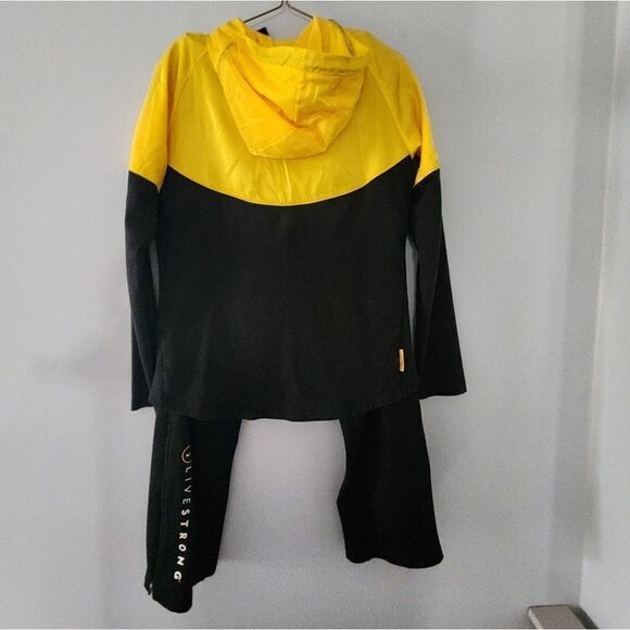 Nike Dri-Fit Livestrong Yellow Black Full Zip Jacket Hood Pants S RARE Womans - Picture 2 of 10